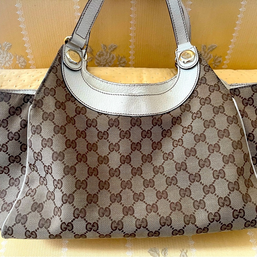 GUCCI tote bag loved condition